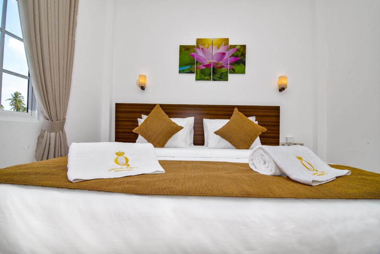 Negombo New Queen'S Palace Esterno foto