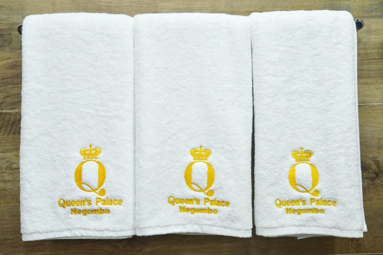 Negombo New Queen'S Palace Esterno foto